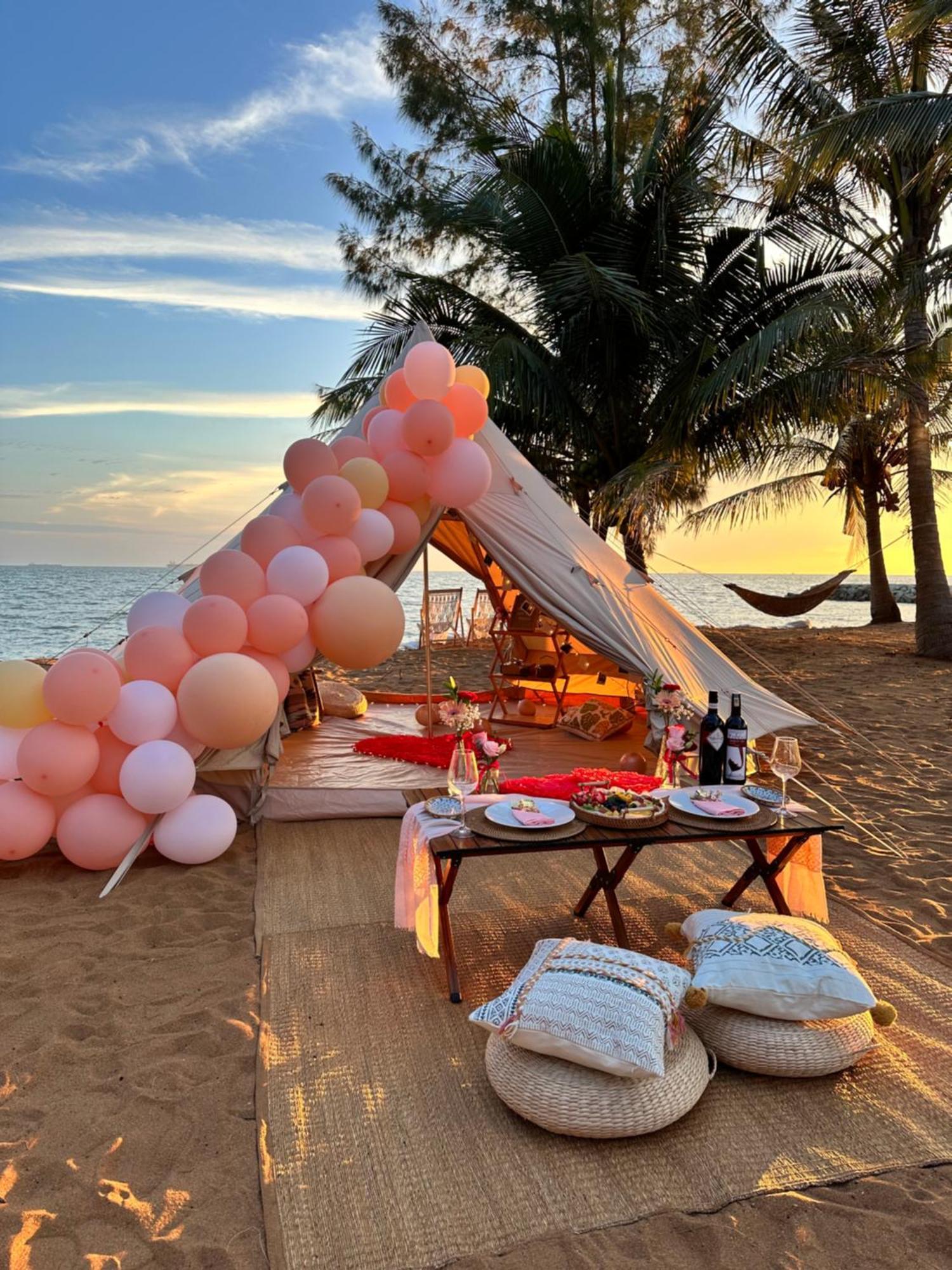 Beach N Breeze Glamping Malacca Esterno foto